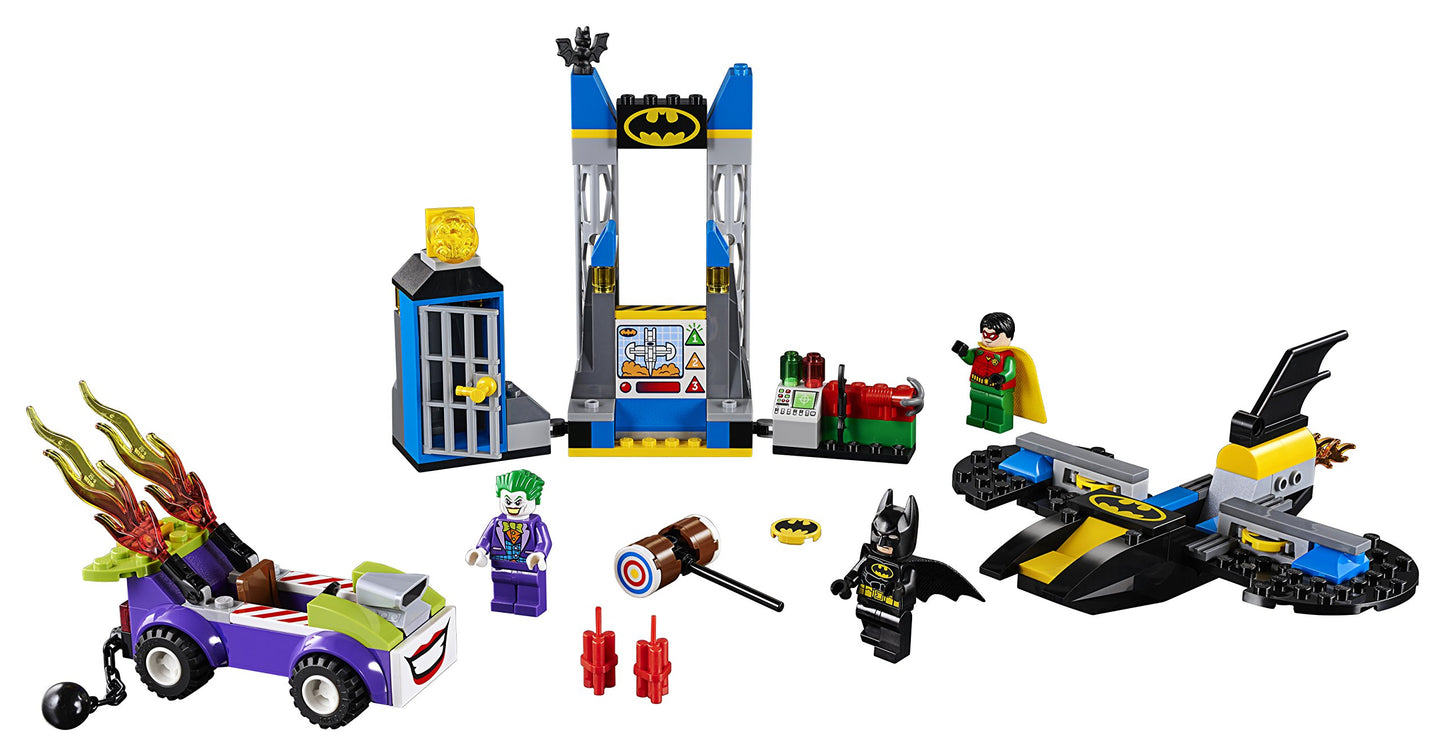 LEGO Juniors The Joker Batcave Attack