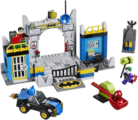 LEGO Juniors Batman: Defend the Batcave